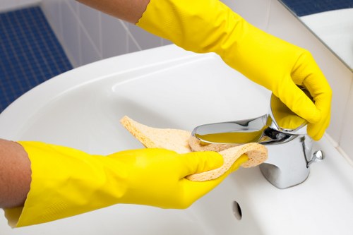 Local Richmond team handling detailed kitchen and bathroom cleaning