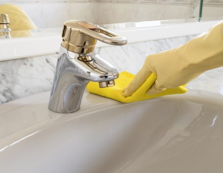 Professional office cleaning for shared workspaces in Richmond